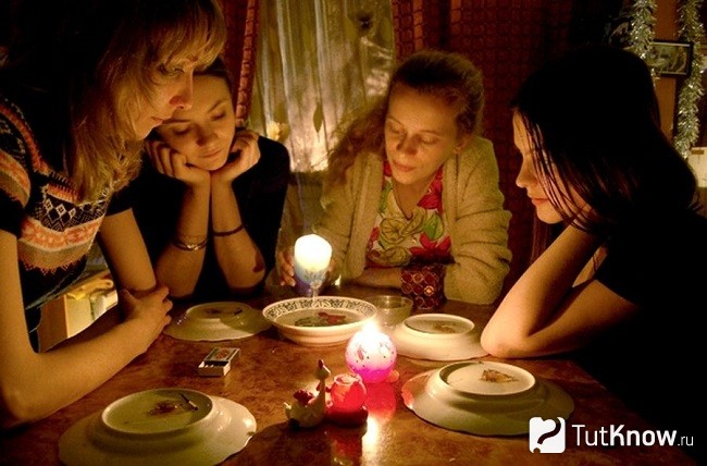 Рождественские святки: гадание, обряды приметы. Старинные гадания на святки