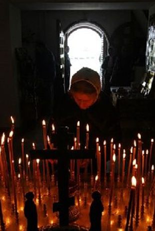 Когда заказывать панихиду. Панихида по усопшему, панихида на кладбище