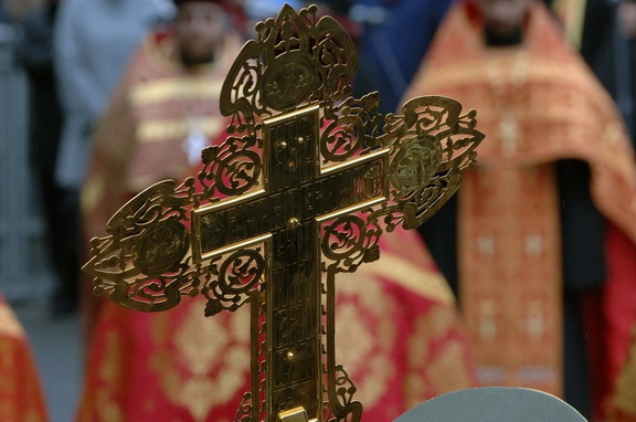 Посещение трех церквей в один день. Что за молитва сорокоуст о здравии в трех церквях
