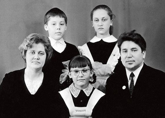Вся правда о елене малышевой. Биография малышевой елены васильевны Мама елены малышевой возраст