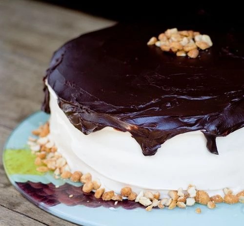 Вкуснее не бывает: лучшие рецепты кондитерской помадки в домашних условиях. Как сварить молочный сахар в домашних условиях с молоком, сливками, на сметане: старинные рецепты, как в детстве