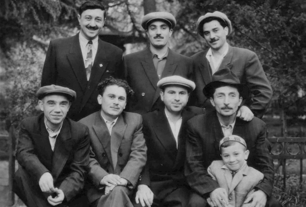 Похороны бандитов 90 х. Аллея «героев» на Хованском кладбище