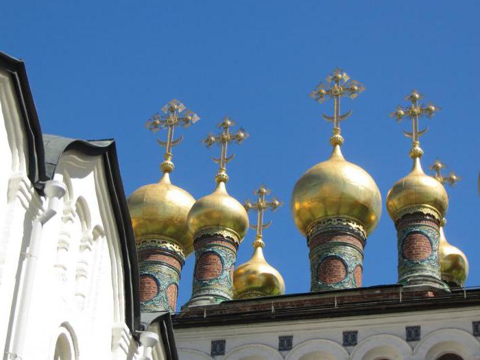 Полумесяц в основании креста. Кресты на куполах: уникальная коллекция Инвера Шейдаева